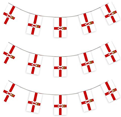 I LOVE FANCY DRESS GROßHANDEL = GESCHÄFTE = VEREINE = Gruppen =Nord Irland WIMPEL 100 GIRLANDEN Jede IST 10 Meter LANG UND Jede EINZELNE Flagge HAT DIE MAßE VON 20X30cm Dekoration Sport Party Plastik