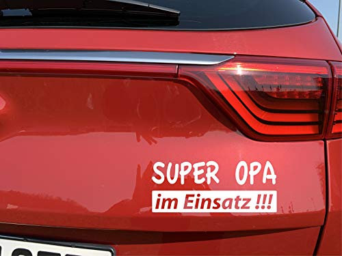 cartattoo4you® AK-00630 | SUPER Opa IM Einsatz | K-Serie | 20 x 8 cm | weiß |glänzend|in 24 Farben erhältlich, Autoaufkleber Aufkleber Car Sticker Heckscheibe Spruch Oma Enkel