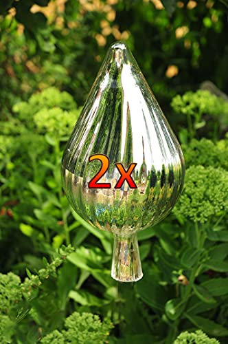 Glas-Deko für Garten,Blüten und Zapfen, Gartenkugel Massivglas ROBUST, 33 cm gross Form Tropfen, edler Tropfen handgefertigt silber Sonnenfänger für Lichteffekte im Garten, Rosenkugel Gartenkugel Son