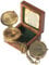 Be Strong and Courageous Gravierter Kompass mit Holzkiste Christliches Geschenk für Männer Katholisches Geschenk Jungen Taufgeschenk Teenager Jungen Geschenk Abschlussfeier,Geburtstagsgeschenk