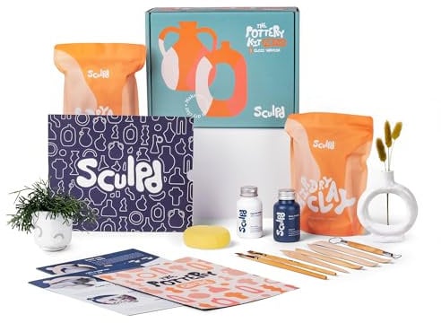Sculpd Töpferei-Kit, lufttrocknend, Starter-Kit für Anfänger mit Glanzlack, Farbe, Werkzeugset, Pinsel, Schwamm und Schritt-für-Schritt-Anleitung (evtl. nicht in deutscher Sprache)