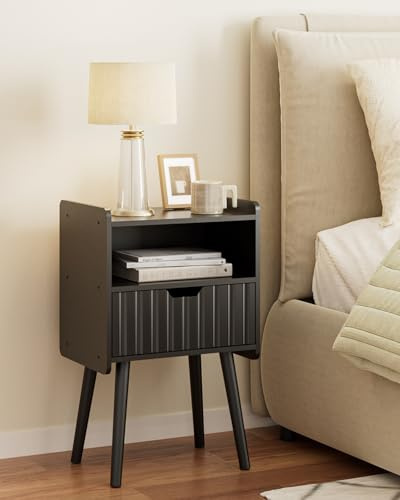 HEYZOEY Fluted Bedside Table, Black Bedside Table,Night Stand Wood Nightstand with Storage Drawer Side End Table for Bedroom,Living Room,Office,Black,Medium