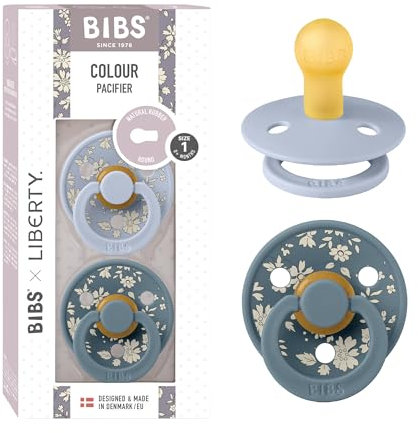 BIBS Colour Liberty Schnuller 2er-Pack, BPA-frei, Kirschform Nippel. Naturkautschuk/Latex, Hergestellt in Dänemark, Größe 1 (0-6 Monate), Capel Dusty Blue