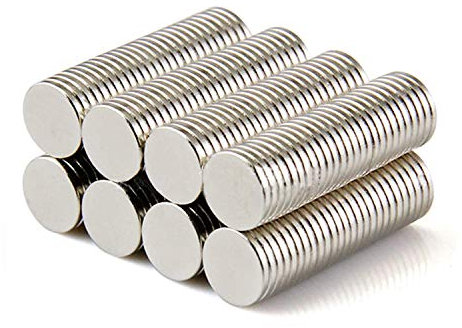 Yizhet 50 Stück Mini Magnete Magnete Kühlschrank Klein Gelten für Magnettafel Whiteboard Tafel Pinnwand u.v.m. (8 x 1mm)