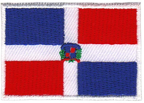 Parche para planchar o coser con la bandera de la República Dominicana, tamaño 4,7 x 3,2 cm