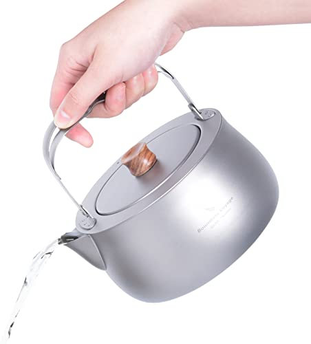 iBasingo 800ml Camping Tea & Coffee Pot Titanium Kettle with Filter Ultralight Outdoor Travel Open Fire Metal Water Jug with Folding Handle Portable Stovetop Kettle Ti3131D