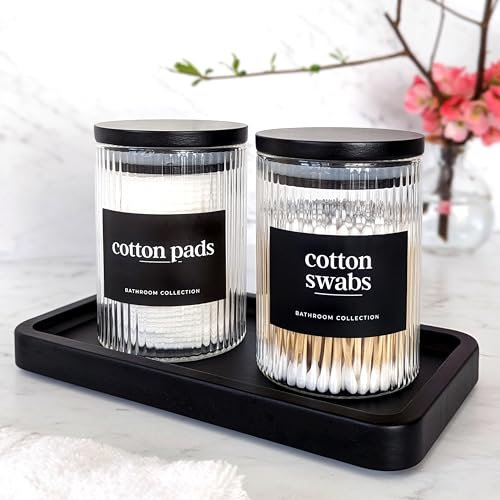 Mason & Fable Lot de 2 pots et plateau en verre côtelé pour salle de bain - 300 ml - Avec couvercles hermétiques en bambou noir - Tampon en coton/coton-tige/porte-embout Q/sel de bain/organisateur