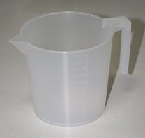 JARRA MEDIDORA PLASTICO GRADUADA 250 ML