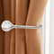 PHOEWON Sujetadores de cortina de cristal acrílico con forma de U, ganchos de cortina de metal para montar en la pared, paquete de 2
