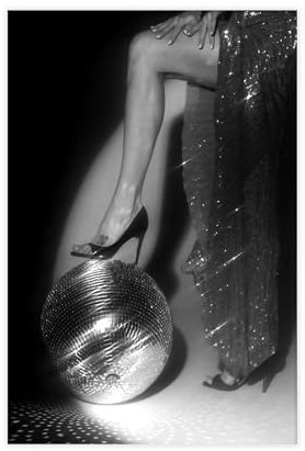 EYEZER High Heels Frau auf Discokugel, Poster, Leinwand, Poster, Schlafzimmer, Dekoration, Sport, Landschaft, Büro, Raumdekoration, Geschenk, ungerahmt, 40 x 60 cm