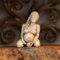 WLICWEI Geburtsfrauenskulptur, Muttergöttin-Statue Nachdenkliches Geschenk für Geburtshelfer und Segenswege, Haus und Garten dekorative Moderne Kunstskulptur, Harzornament 12 * 8 * 7 cm Geburt