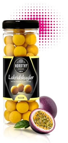 Nordthy Lakritz Kugeln 300g Passionsfrucht– Original Dänische Lakritze Geschenkset – Fruchtige Lakritzkugeln umhüllt von edler Schokolade – Gourmet weiches Lakrids Süßigkeiten