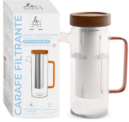 Le Charbon Actif Français - Carafe filtrante en verre 1,5L + 1 cartouche filtrante incluse – Filtre inox rechargeable à l’infini - Purifie l’eau du robinet (chlore, pesticides, PFAS) - sans BPA