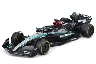Bburago - Mercedes AMG Petronas W15 George Russell #63 2024 - Modellino Realistico Auto in Scala 1:43, Guidata da George Russell, Licenza Ufficiale Mercedes, Età consigliata 3+ Anni