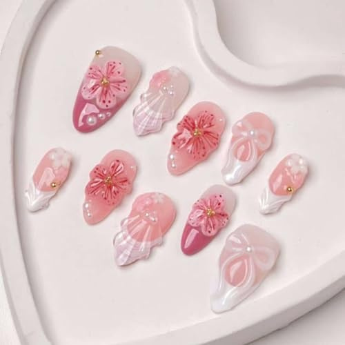 Nymora Press on Nails Handmade, 30 Ongles Pré - collés en Forme d’Amande avec Design 3D Fleurs, Set de Manucure Française Doux pour Femmes (Pointes d’Ongles, Lime à Ongles, Bandes de Gel)