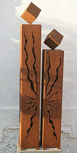 Gartendekoshop24 - Gartendeko Rost, Metall, 2 Rostsäulen 100/80 cm mit Würfel. Handgemachte Säulen aus Edelrost, Stelen, als Paar mit Würfel für Ihren Garten, oder als Geschenk, wetterfest.