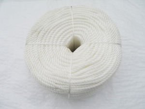 Secure Fix Direct 8 mm X 220 Metre Coil 3 Strand White Nylon Rope Boat Sail