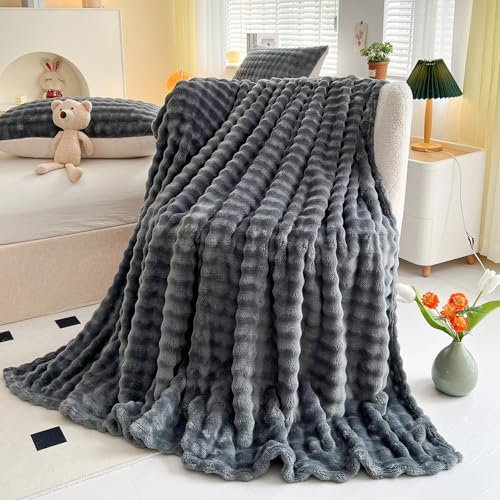 SHANNA Super Soft Warm Milk Velvet Cozy Bubbles 450 GSM Blankets Throws for Sofa Large Fluffy Versatile Blanket Bed Throw for Bedroom, Couch, Travel, Car, Camping (Dark Grey, 160 * 200cm)
