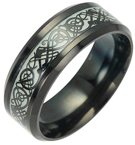 HIJONES Herren Celtic Schwarz Dragon Grün Nachtleuchtend Carbon Fiber Schwarz Edelstahl Ring Ehering 8MM Größe 70