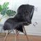 HLZDH Faux Lammfell Schaffell Teppich Kunstfell Dekofell in Super weich Lammfellimitat Teppich Longhair Fell Optik Nachahmung Wolle Bettvorleger Sofa Matte (50 x 80 cm, schwarz)