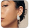 SIXDUTON Ohrringe Gold für Damen, Tropfen Ohrringe für Frauen, Hypoallergene Vergoldete Dupes Modeschmuck für Mädchen (Silber)