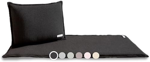 SAUNASOFA Set Short – 2-Sitzer Sauna-Auflage mit Kissen – Saunamatte für Infrarot-Kabine & klassische Sauna – Waschbar, atmungsaktiv & handgefertigt in Europa – Sauna-Set in Anthrazit