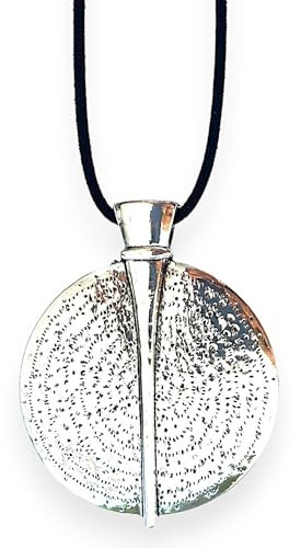 ASTER ALHELÍ -Große Damen Halskette mit Silberner - Medaillon Kette mit Schwarzem Wildlederband - Lange Kette Damen Verstellbare Höhe - Ideal als Geschenk - Langer Anhänger Frau (Silber)
