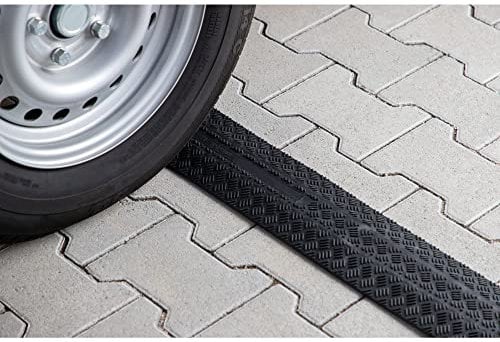 cartrend 10435 Kabelbrücke, 100 cm, Kabelschutz aus Gummi, Kabelkanal durch Stecksystem beliebig erweiterbar, 4er Packung