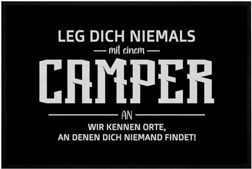 OM3® lustige Fußmatte mit Spruch - Leg Dich Niemals mit einem Camper an - Camping Platz- rutschfest & waschbar - 60x40cm -