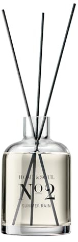 BUTLERS Raumduft 250 ml Summer Rain No. 2 - HOME & SOUL - Diffusor mit Rattan Duftstäbchen für ätherische Öle | Deko Badezimmer & Raumerfrischer für Büro | Raumparfum für die Wohnung