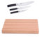 KAI Schneidbrett/Messer Set - Hackblock hell aus Eiche mit rutschfesten Gummifüßen - Officemesser 9 cm, Allzweckmesser 15 cm, Santoku 18 cm