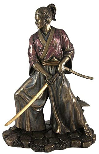 Zen et Ethnique Samurai-Statue aus Kunstharz