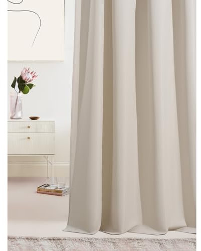 ROOM99 Vorhang mit Ösen Laurel 140 x 250 cm Breite x Höhe Verdunkelung Blickdicht Schiebegardinen Curtain Wohnzimmer Schlafzimmer Hellbeige, 1 Stück