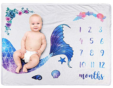 ikasus Baby Monats Decke für Jungen und Mädchen Unisex,Baby Meilenstein Decke Fotodecke,Babydecke Bestickt mit Name und Geburtsdatum,Babydecke als Geschenk zur Geburt,kuschelig 1A Qualität - farbecht