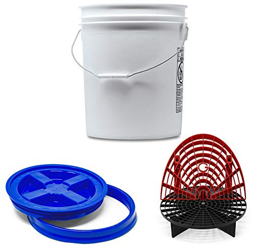 Detailmate professionelles Wasch Eimer Set: Magic Bucket Wascheimer 5 GAL (ca. 20 Liter), Gamma Seal Eimerdeckel blau, GritGuard Schmutz Einsatz schwarz, GritGuard Washboard rot