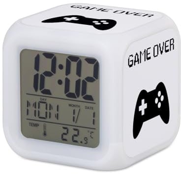 Fabulous Wecker Würfel beleuchtet Weiß – Game Over Retro Gaming Videospiele Controller Konsole – 7,8 x 7,8 x 7,8 cm – Retro Beleuchtung Mehrfarbig LED
