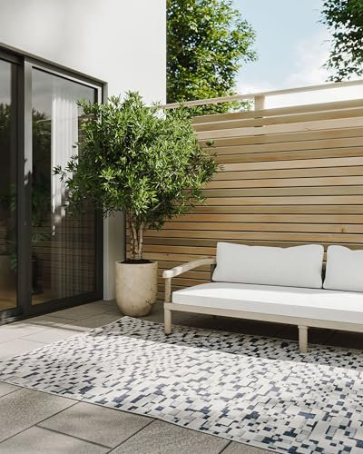 benuta Basic In- & Outdoor Teppich Kaleo - Blau/Weiß 140x200 cm - Geometrische Muster - Wetterfest & UV-beständig für Balkon, Terrasse, Garten, Küchenteppich & Wohnzimmerteppich - Leicht zu Reinigen