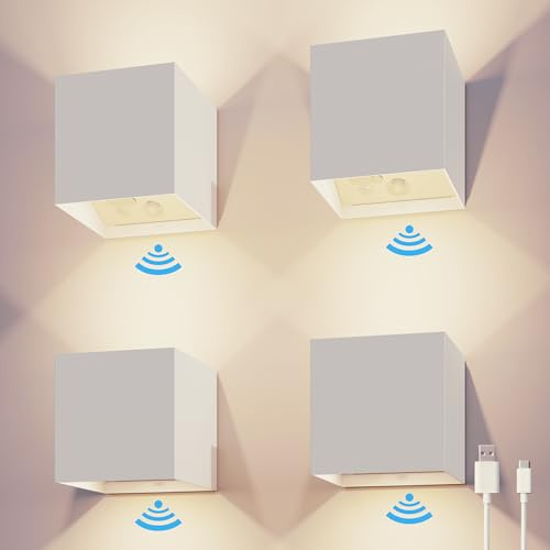 CALEX Volterra Rechargeable Cube Wall Light, Motion Sensor, White, 4-Pack | Automatic lighting when movement is detected, featuring a rechargeable battery for cable-free placement