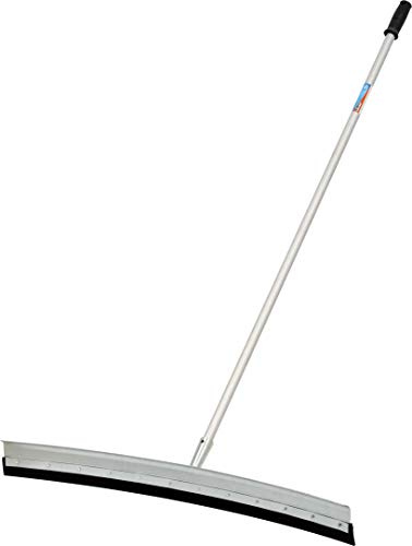 Unger Professionelles AquaDozer MAX Kit mit 91,4 cm glatter Oberfläche, gebogener Bodenabzieher und 121,9 cm Doppelendstange
