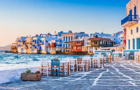adrium Acryl-Bild 50 x 30 cm: Mykonos, Griechenland. Waterfront in Klein-Venedig, Mykonos bei Sonnenuntergang. (167638473)