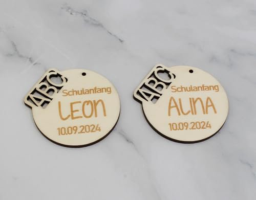 Anhänger ABC für Schulanfang mit Wunschname und Wunschdatum