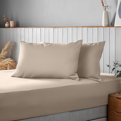 Silentnight Supersoft Pillowcase Pair - Cosy & Comfortable Delicate Smooth Touch - Easy Care Microfibre - Stylish & Modern Bed Pillow Case Protector 2 Pack, Retain Shape & Colour, Natural
