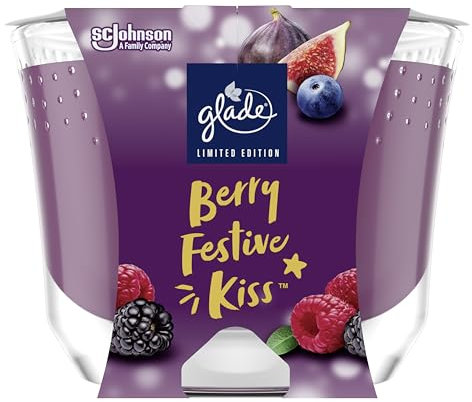 Glade Langanhaltende Duftkerze im Glas, Berry Festive Kiss, bis zu 30 Stunden Brenndauer, 4er Pack (4x204 g)