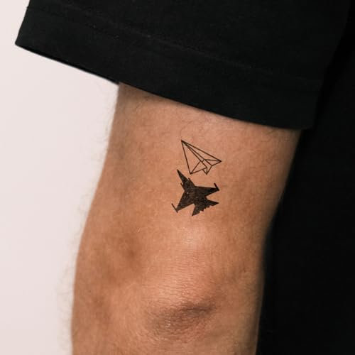 Inkster® Papierflieger mit Jet Schatten Tattoo | Temporäres Tattoo mit EU-Kosmetikzertifizierung | wasserfest + vegan | revolutionäres 2-Wochen-Tattoo | Fake Tattoos und Klebetattoos für Erwachsene