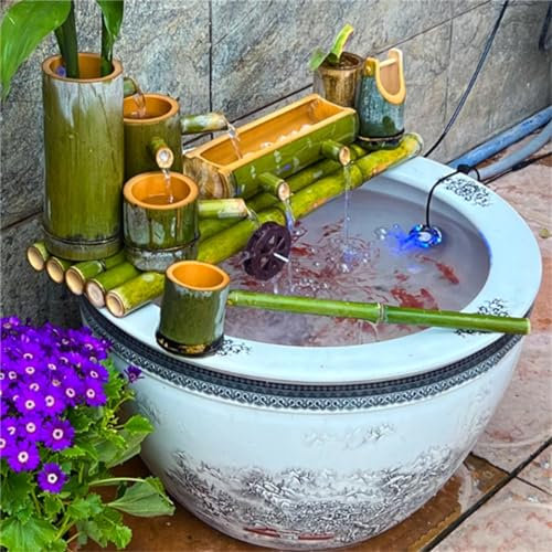 Fontaine en Bambou À Énergie Solaire,Kit De Fontaine en Bambou Feng Shui,Ornements d'eau Courante en Bambou De Style Japonais avec Pompe À Eau/Tuyau De 5 W,pour Patio De Jardin Intérieur Extérieur