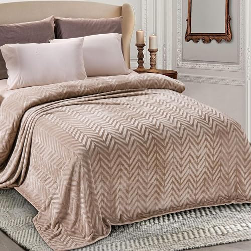 Whale Flotilla Coperta con motivo Chevron, 220 x 240 cm, Calda Coperta per Divano, in Pile, Super Morbida e Morbida, in Flanella, Beige