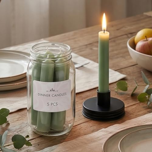 MIJOMA Stabkerzen im Glas 5er-Set mit Deckel-Kerzenständer – Kerzenhalter & Vorratsglas – Kerzen 12x2 cm – Glas 16x7,5 cm – Dekorative Dinner Candles im Schraubglas (Grün)