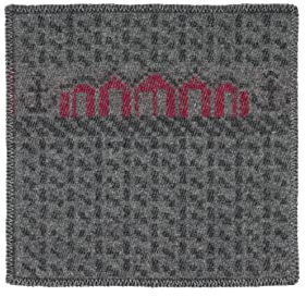 ÖJBRO VANTFABRIK Skaftö Grå“ gewebte Sitzkissen Sitzunterlage Stuhlkissen Wolle faltbar 43x43 cm Sitzmatte Schafwolle Folklore Sitzpolster Sitzauflage Indoor Outdoor Auto grau/Russ/rot