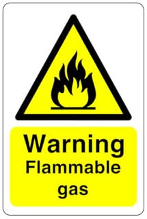 Safety First Display LTD Warning flammable gas sign - 1.2mm Rigid plastic for indoor/outdoor usage (400mm x 300mm) Viewing Distance within 14m.