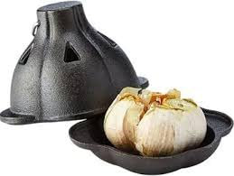 Cast Iron Gourmet, Garlic Roaster, Garlic Roaster Oven, Mini Cast Iron Dutch Oven, Cast Iron Cauldron Lid, Pumpkin Dutch Oven, Cauldron Cast Iron Cooking, Cast Iron Stove Steamer